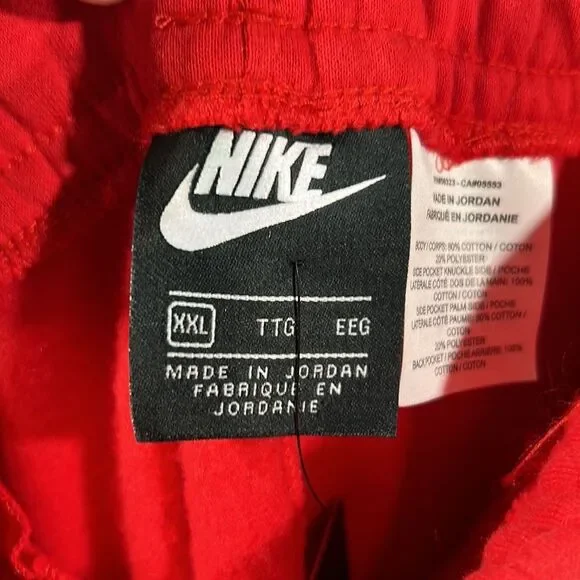 NWT XXL Red Nike Swoosh Mens Cotton Shorts - Picture 4 of 4